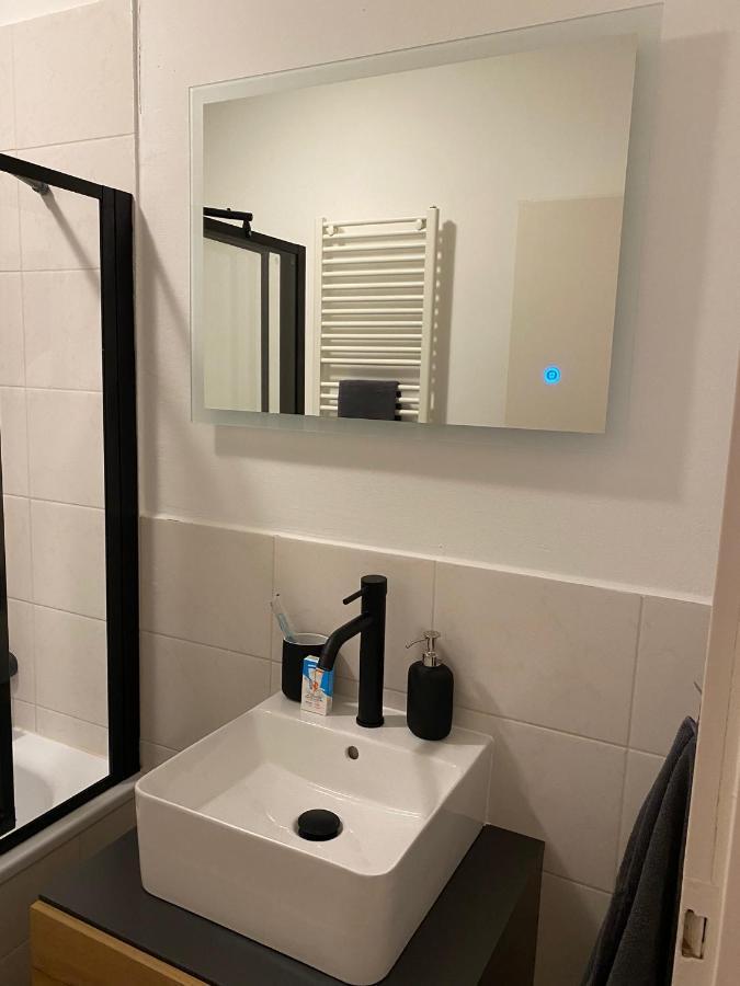 Apartment Am Palaisgarten, Netflix, Wlan, Boxspringbett Detmold Eksteriør billede