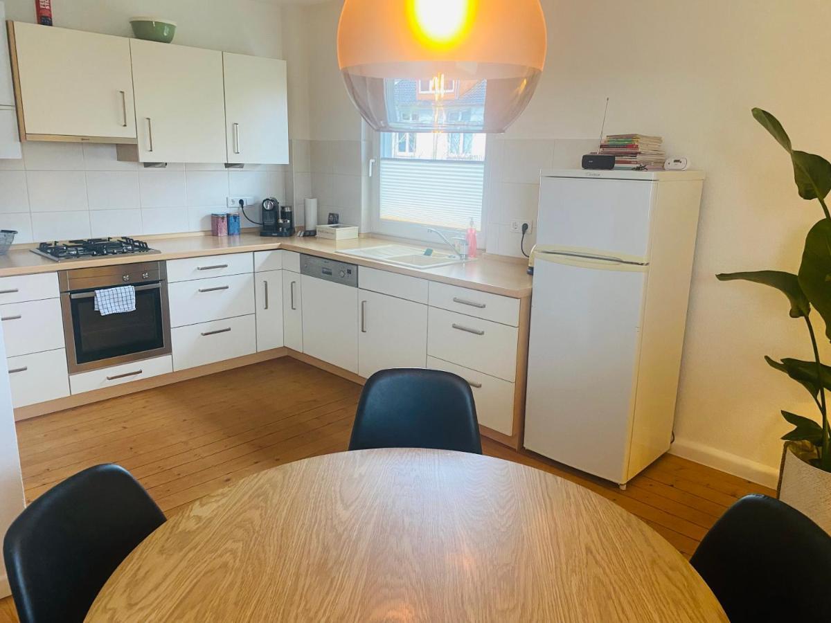 Apartment Am Palaisgarten, Netflix, Wlan, Boxspringbett Detmold Eksteriør billede